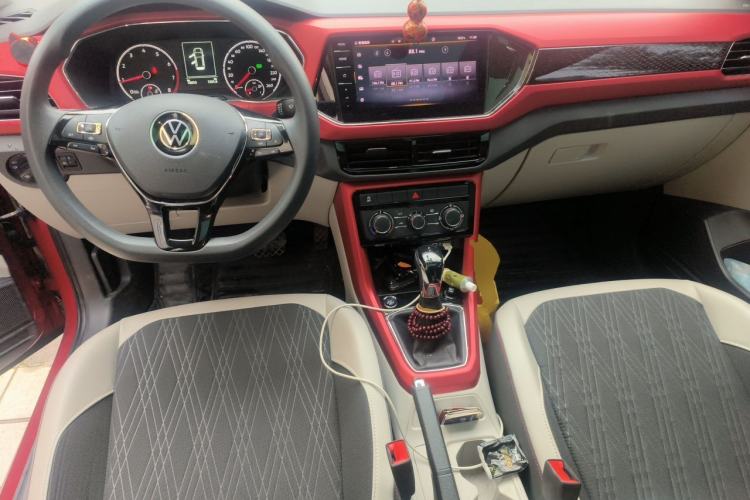Used Volkswagen T-Cross 2021 1.5L Automatic Comfort Edition Center Console