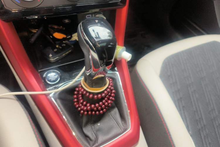 Used Volkswagen T-Cross 2021 1.5L Automatic Comfort Edition Gear Lever