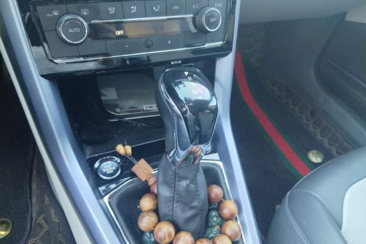 Used Volkswagen T-Cross 2021 280TSI DSG Luxury Edition Gear Lever