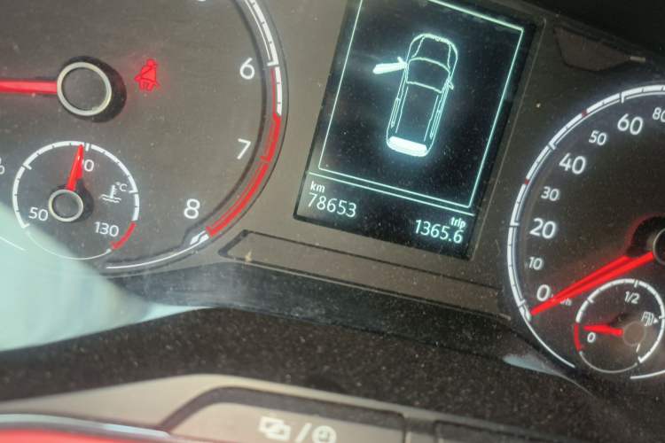 Used Volkswagen T-Cross 2021 1.5L Automatic Comfort Edition Odometer Close Up