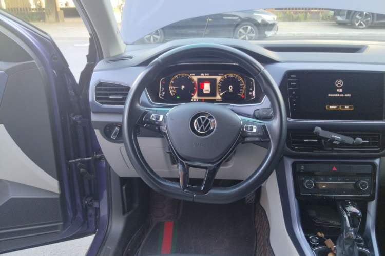Used Volkswagen T-Cross 2021 280TSI DSG Luxury Edition Steering Wheel