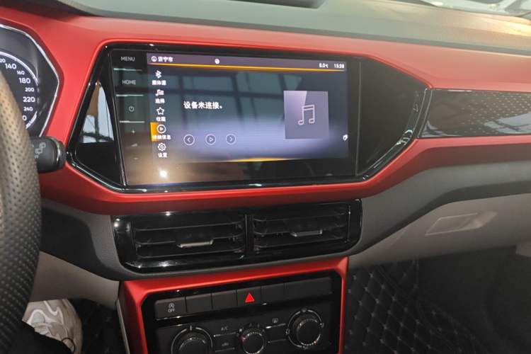 Used Volkswagen T-Cross 2021 280TSI DSG Comfort Edition Audio And AC Panel