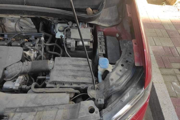 Used Volkswagen T-Cross 2021 1.5L Automatic Comfort Edition Engine Bay Left