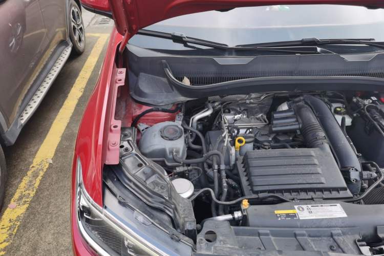 Used Volkswagen T-Cross 2021 280TSI DSG Comfort Edition Engine Bay Right