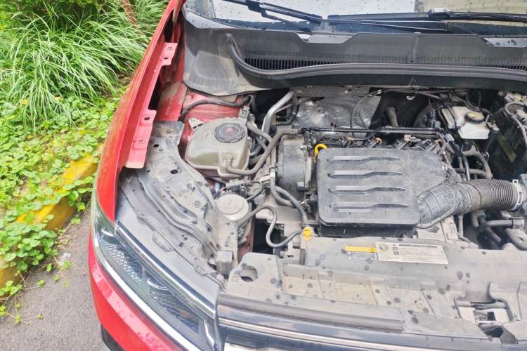 Used Volkswagen T-Cross 2021 1.5L Automatic Comfort Edition Engine Bay Right