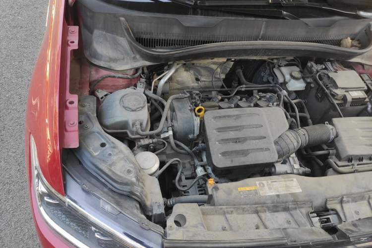 Used Volkswagen T-Cross 2021 1.5L Automatic Comfort Edition Engine Bay Right