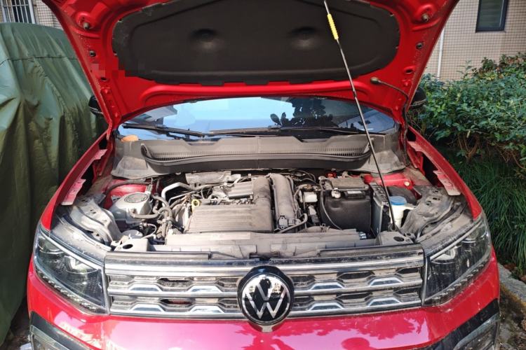 Used Volkswagen T-Cross 2021 280TSI DSG Luxury Edition Engine Bay