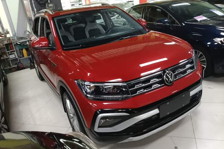 Used Volkswagen T-Cross 2021 1.5L Automatic Comfort Edition Front Right 45 Deg
