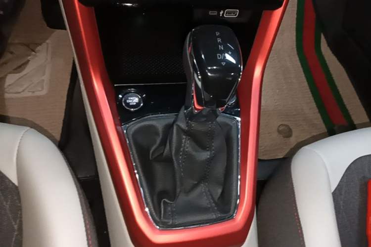Used Volkswagen T-Cross 2021 1.5L Automatic Comfort Edition Gear Lever