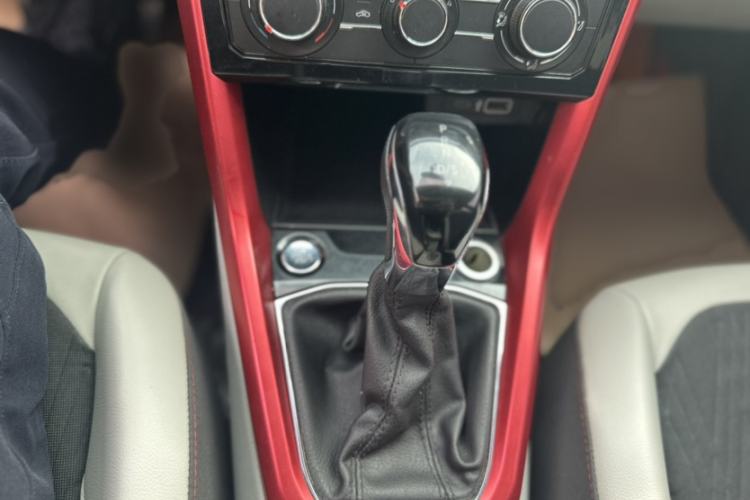 Used Volkswagen T-Cross 2021 1.5L Automatic Comfort Edition Interior 2
