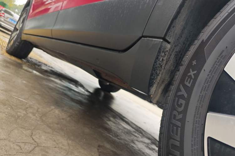 Used Volkswagen T-Cross 2021 280TSI DSG Luxury Edition Left Side Sill