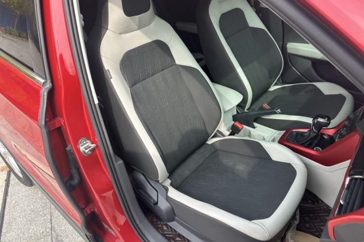 Used Volkswagen T-Cross 2021 1.5L Automatic Comfort Edition Right Front Seat