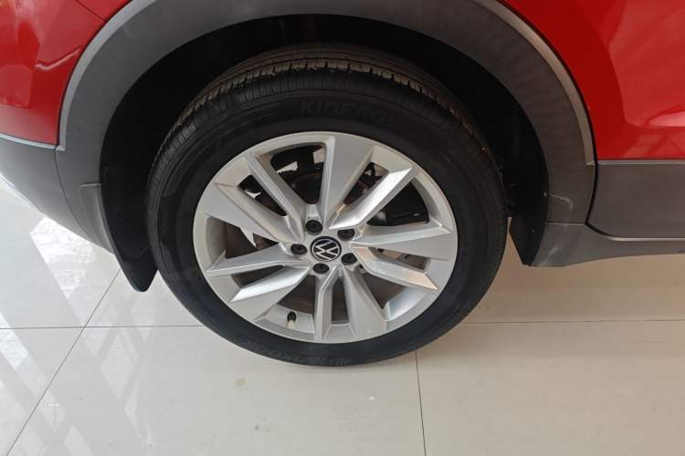 Used Volkswagen T-Cross 2021 280TSI DSG Comfort Edition Right Rear Wheel Hub