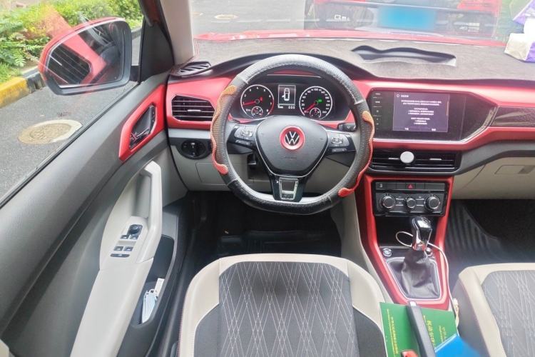 Used Volkswagen T-Cross 2021 1.5L Automatic Comfort Edition Steering Wheel