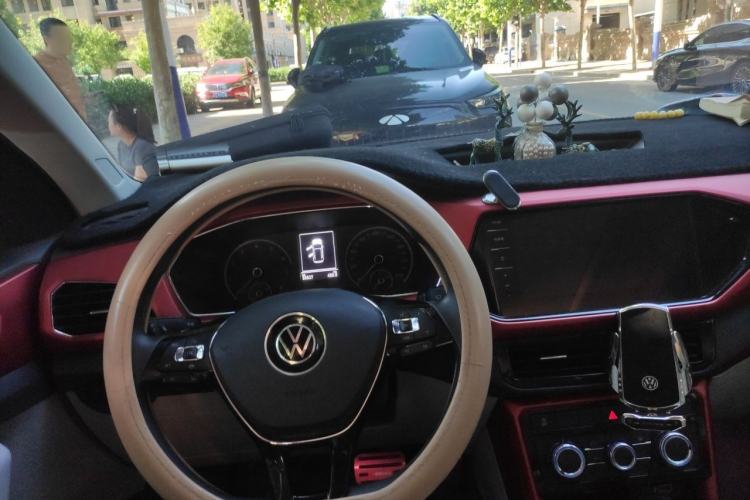 Used Volkswagen T-Cross 2021 1.5L Automatic Comfort Edition Steering Wheel