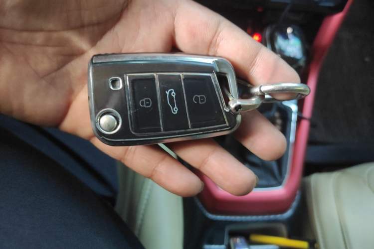 Used Volkswagen T-Cross 2021 1.5L Automatic Comfort Edition Vehicle Key