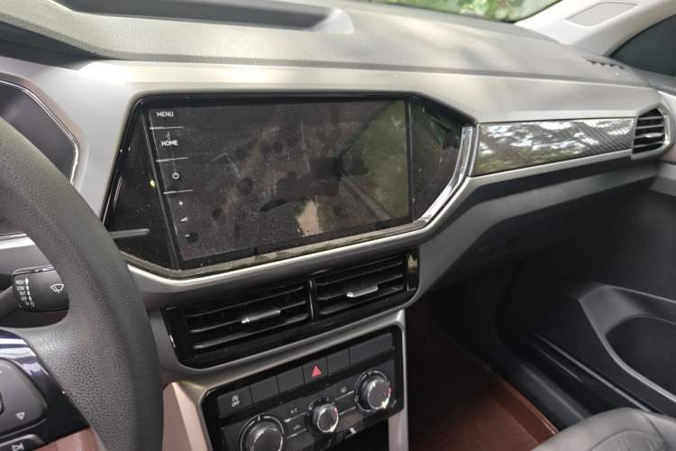 Used Volkswagen T-Cross 2021 280TSI DSG Comfort Edition Audio And AC Panel