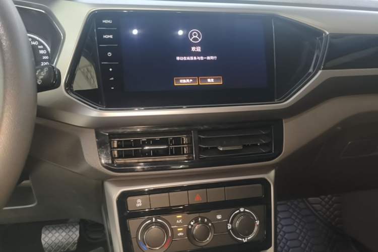 Used Volkswagen T-Cross 2021 280TSI DSG Comfort Edition Audio And AC Panel