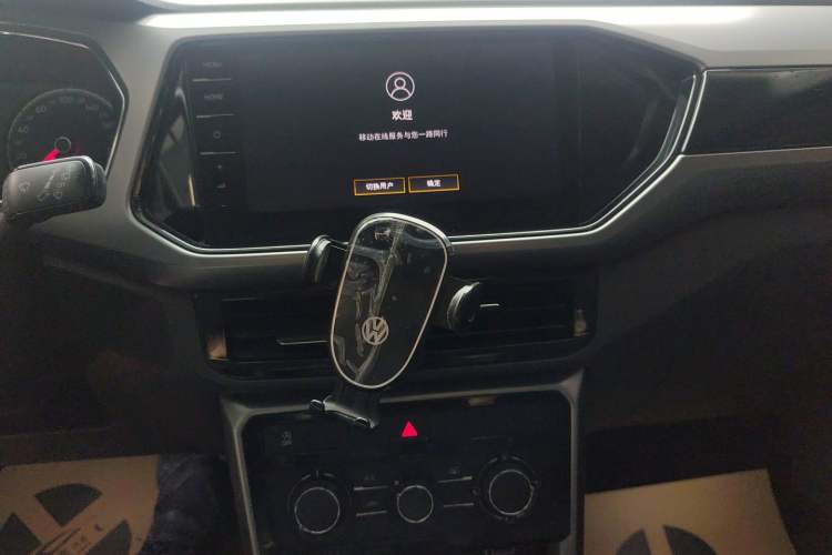 Used Volkswagen T-Cross 2021 280TSI DSG Comfort Edition Audio And AC Panel