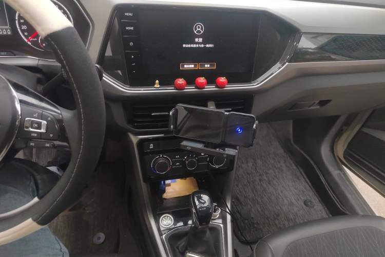 Used Volkswagen T-Cross 2021 1.5L Automatic Comfort Edition Audio And AC Panel