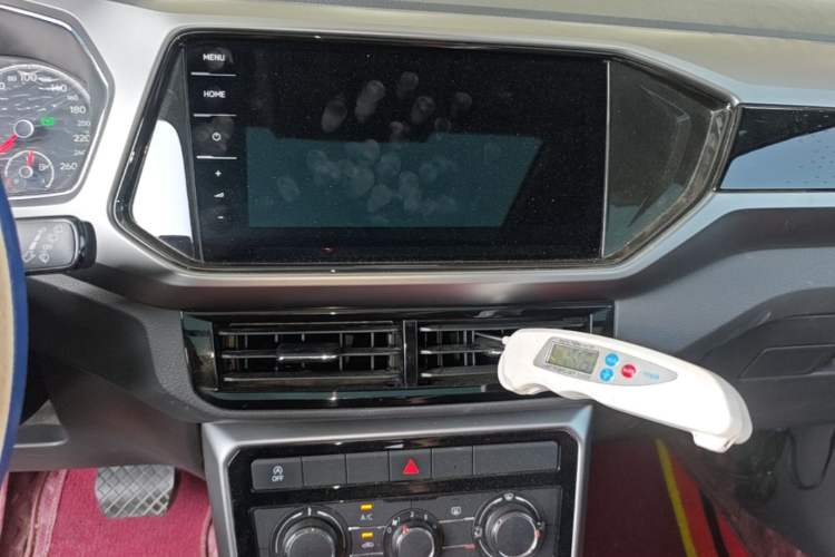 Used Volkswagen T-Cross 2021 1.5L Automatic Comfort Edition Audio And AC Panel