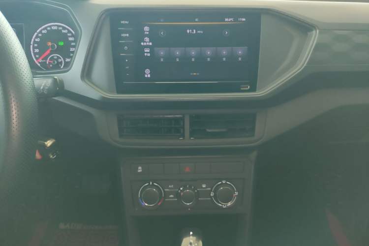 Used Volkswagen T-Cross 2021 1.5L Automatic Fashion Edition Audio And AC Panel