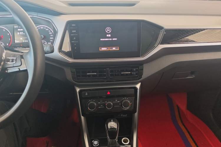 Used Volkswagen T-Cross 2021 280TSI DSG Comfort Edition Audio And AC Panel
