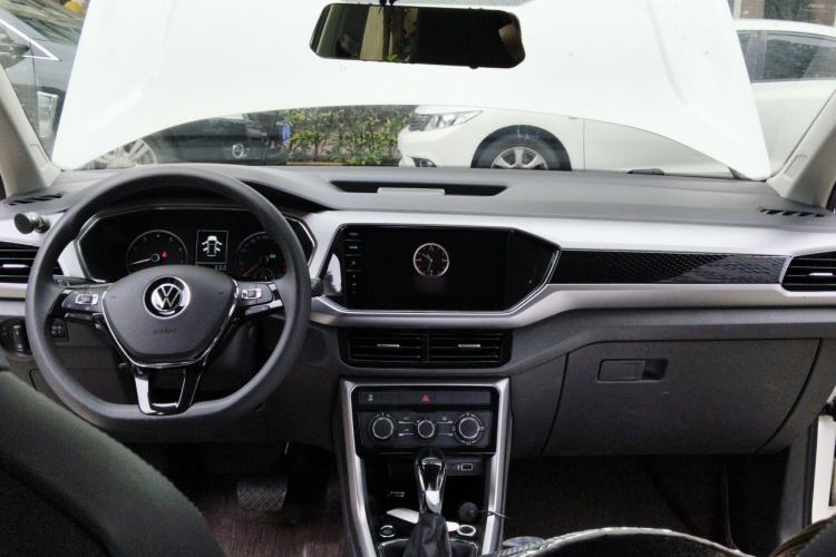 Used Volkswagen T-Cross 2021 1.5L Automatic Comfort Edition Center Console