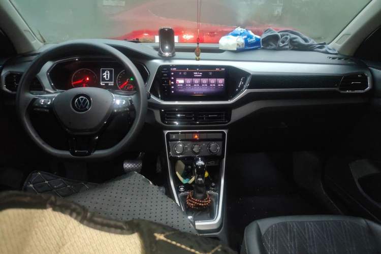Used Volkswagen T-Cross 2021 1.5L Automatic Comfort Edition Center Console