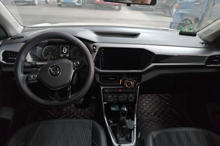 Used Volkswagen T-Cross 2021 1.5L Automatic Comfort Edition Center Console