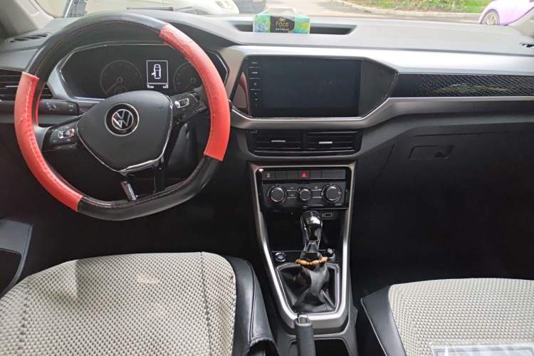 Used Volkswagen T-Cross 2021 1.5L Automatic Comfort Edition Center Console