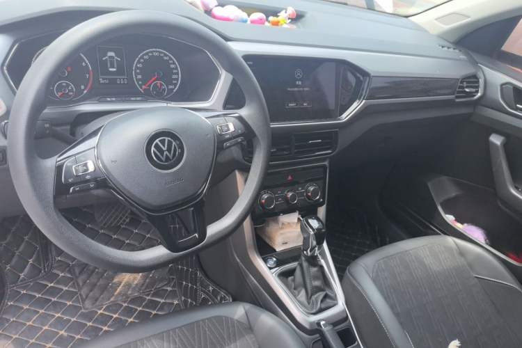 Used Volkswagen T-Cross 2021 280TSI DSG Luxury Edition Center Console