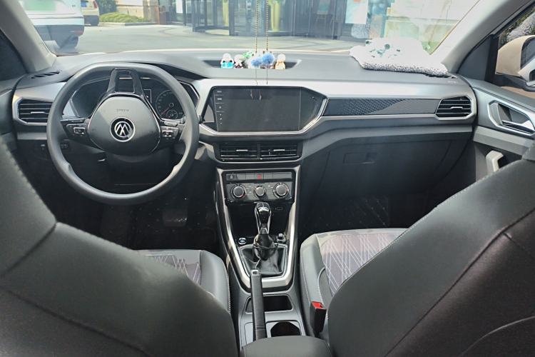 Used Volkswagen T-Cross 2021 280TSI DSG Comfort Edition Center Console