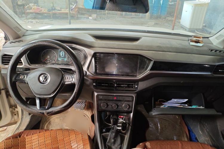 Used Volkswagen T-Cross 2021 280TSI DSG Comfort Edition Center Console