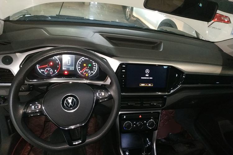 Used Volkswagen T-Cross 2021 1.5L Automatic Comfort Edition Center Console