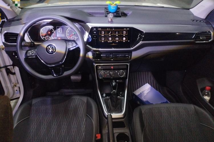 Used Volkswagen T-Cross 2021 280TSI DSG Comfort Edition Center Console