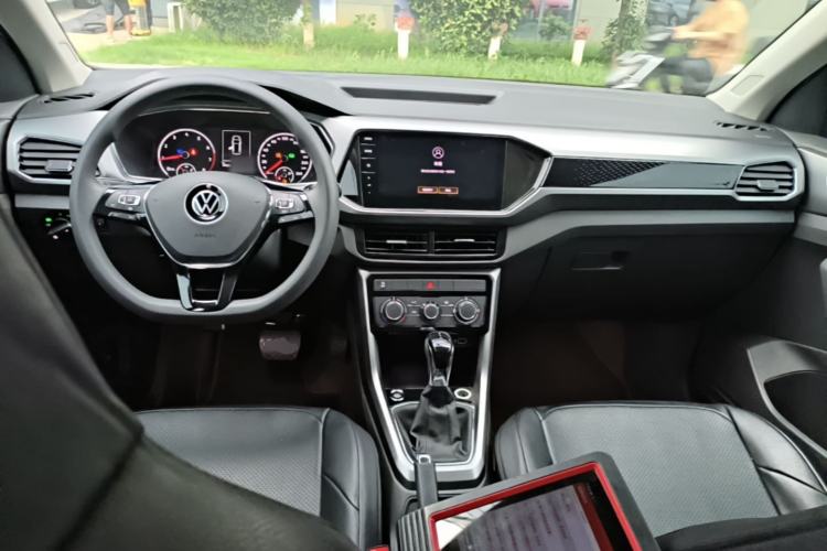 Used Volkswagen T-Cross 2021 280TSI DSG Comfort Edition Center Console