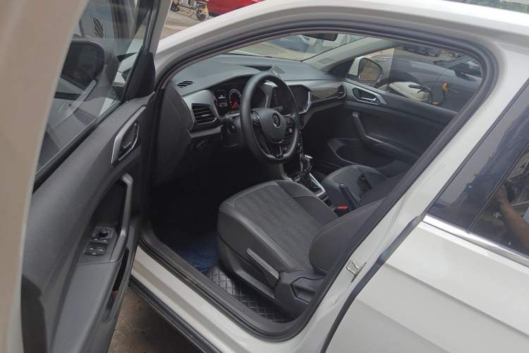 Used Volkswagen T-Cross 2021 280TSI DSG Comfort Edition Driver Seat