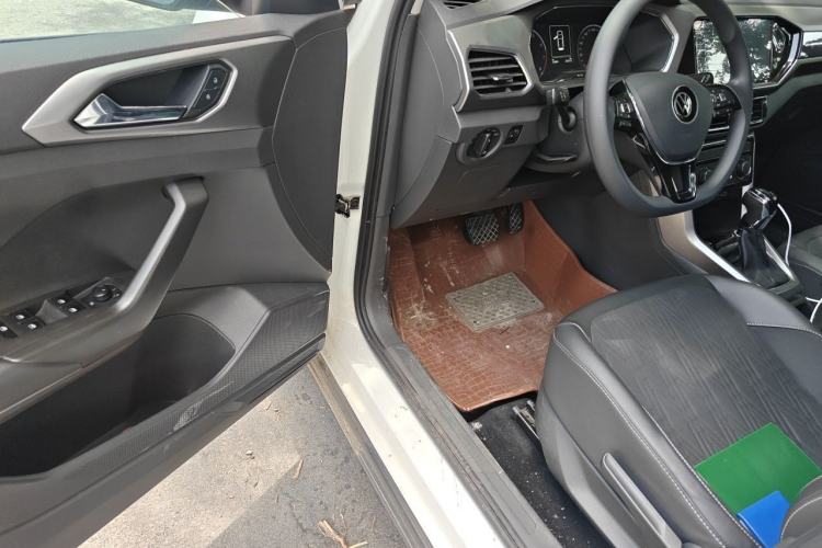 Used Volkswagen T-Cross 2021 280TSI DSG Comfort Edition Driver Seat