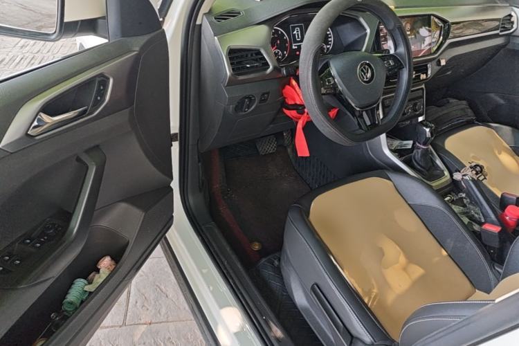 Used Volkswagen T-Cross 2021 280TSI DSG Comfort Edition Driver Seat