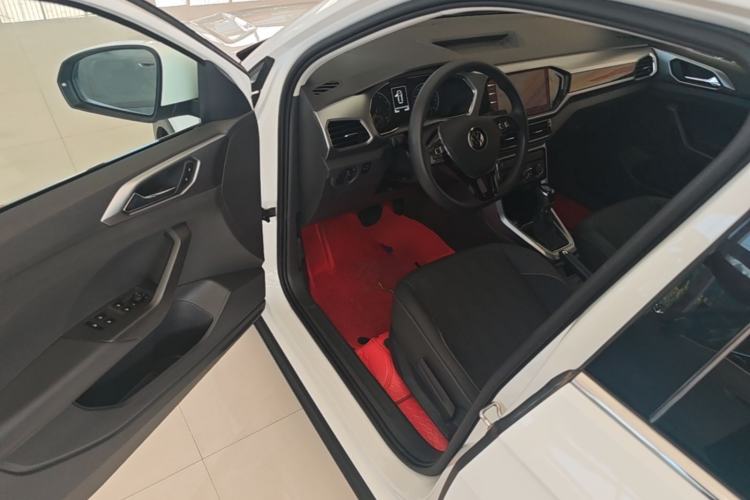 Used Volkswagen T-Cross 2021 280TSI DSG Comfort Edition Driver Seat