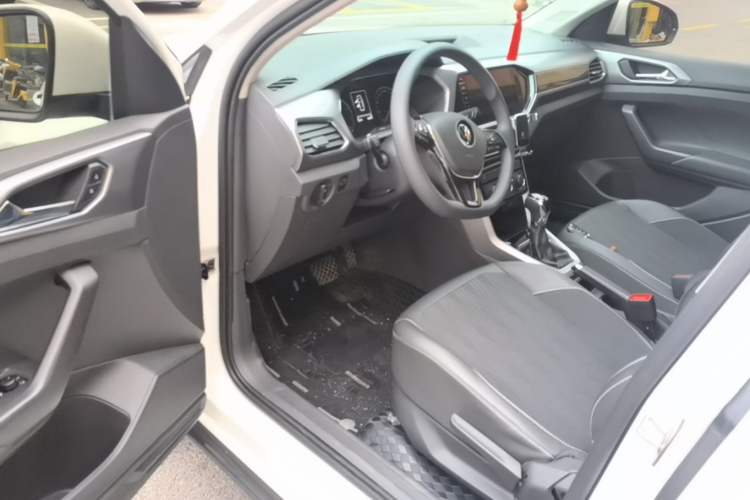 Used Volkswagen T-Cross 2021 280TSI DSG Comfort Edition Driver Seat