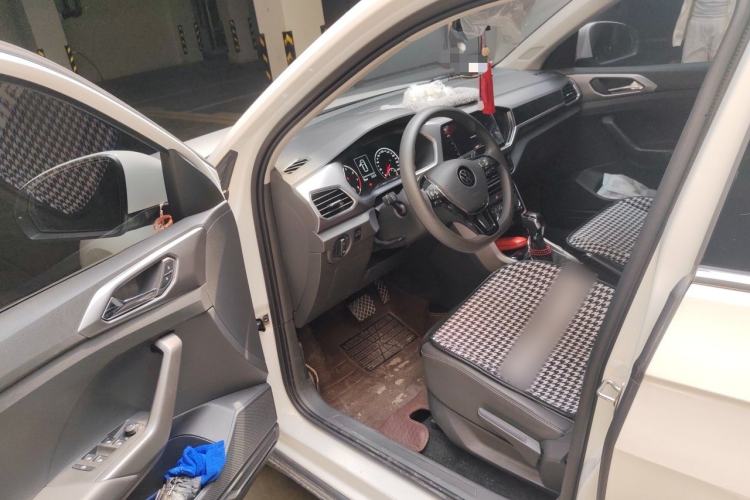 Used Volkswagen T-Cross 2021 280TSI DSG Comfort Edition Driver Seat