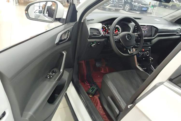 Used Volkswagen T-Cross 2021 1.5L Automatic Comfort Edition Driver Seat