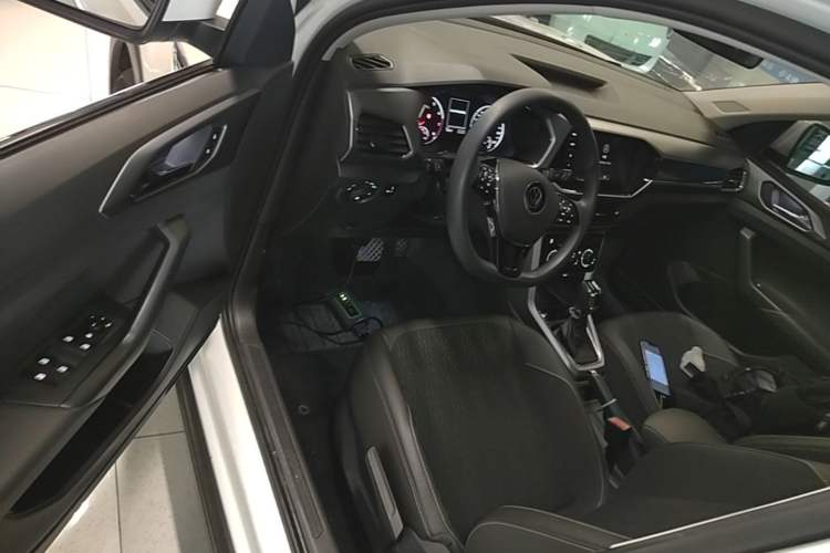 Used Volkswagen T-Cross 2021 280TSI DSG Comfort Edition Driver Seat
