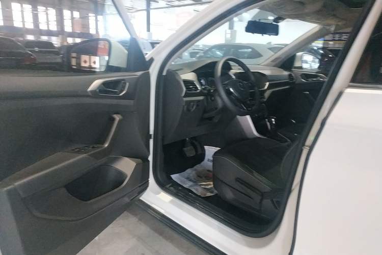 Used Volkswagen T-Cross 2021 1.5L Automatic Comfort Edition Driver Seat