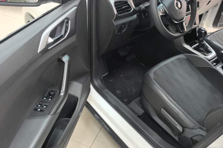 Used Volkswagen T-Cross 2021 280TSI DSG Comfort Edition Driver Seat