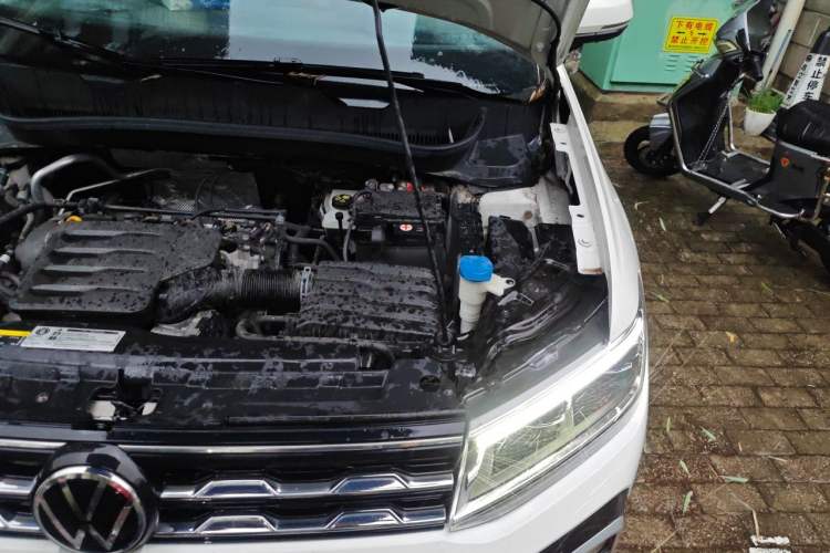 Used Volkswagen T-Cross 2021 1.5L Automatic Comfort Edition Engine Bay Left