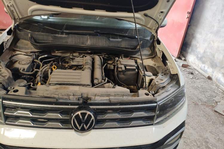 Used Volkswagen T-Cross 2021 280TSI DSG Comfort Edition Engine Bay Left