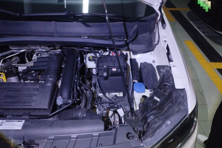 Used Volkswagen T-Cross 2021 280TSI DSG Comfort Edition Engine Bay Left
